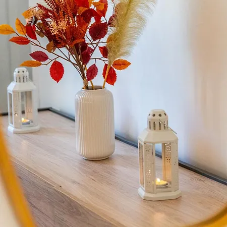 Apartamento Le Berbisey - Centre Historique - 1 Lit Double 160cm & 1 Canape Lit